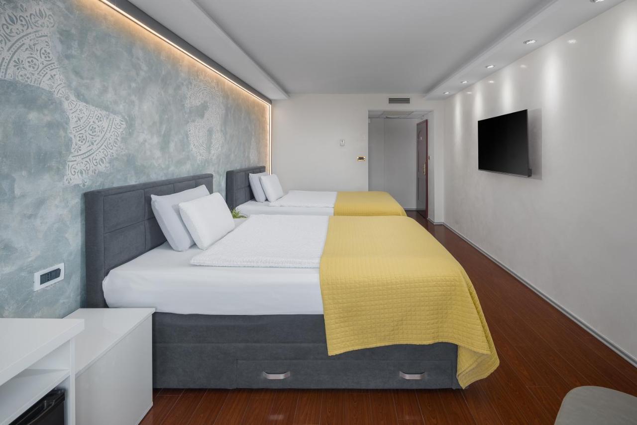 Hotel Tomi ปอร์โตรอซ ภายนอก รูปภาพ
